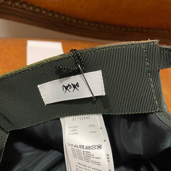 Sold…Sacai x Kaws hat - Picture 4 of 7